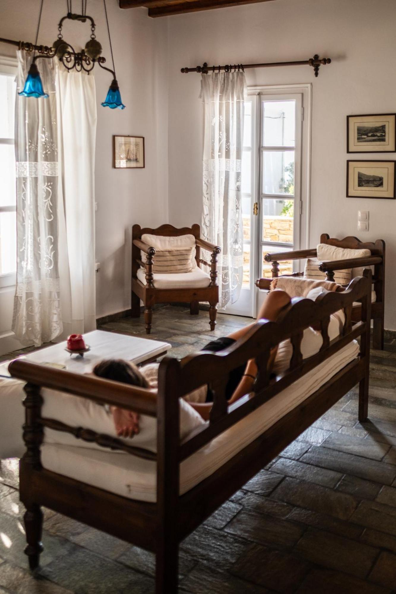 Romano Garden House - Land Tales Agios Romanos Dış mekan fotoğraf